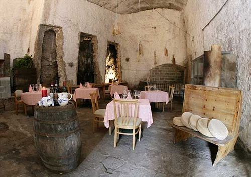 Crimea Wine Hotel Chiavenna Exterior photo