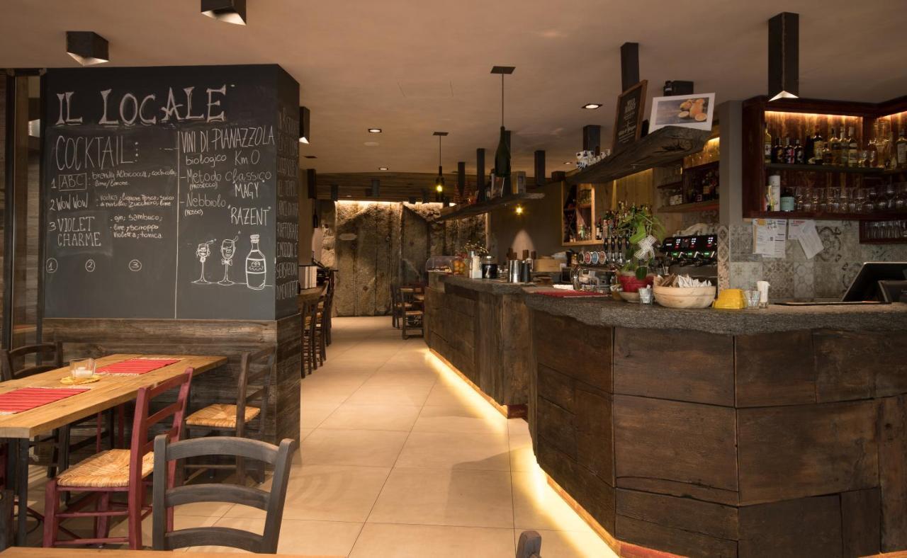 Crimea Wine Hotel Chiavenna Exterior photo